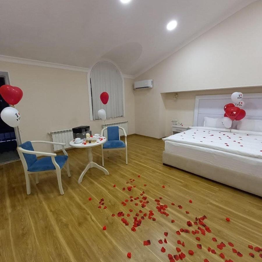 Queens 2 Hotel Ташкент Экстерьер фото