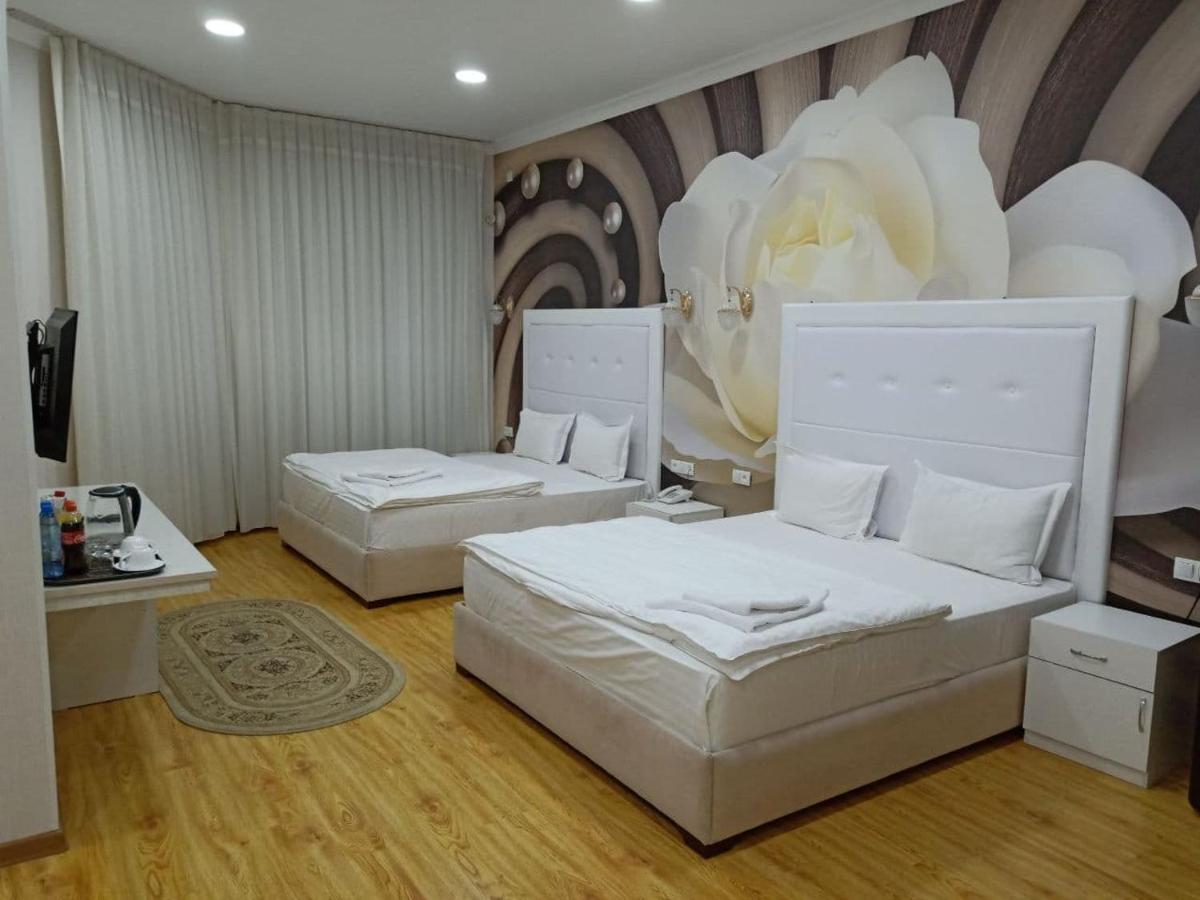 Queens 2 Hotel Ташкент Экстерьер фото