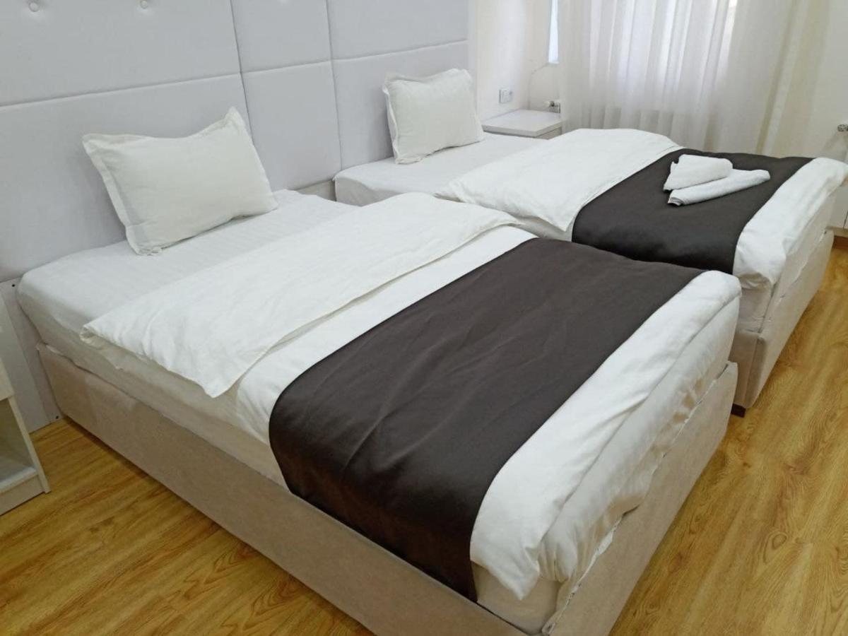 Queens 2 Hotel Ташкент Экстерьер фото